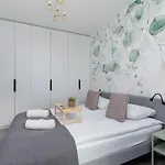 Switezianki Luxurious With Parking By Renters Prestige *